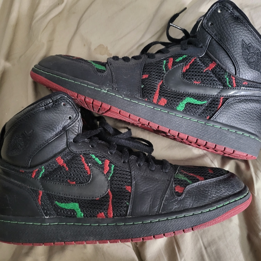 jordan 1 midnight marauder aka a tribe called quest